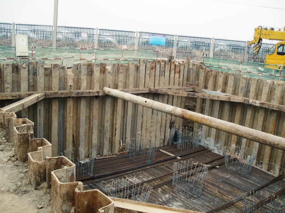 贵港建筑基础施工中基坑（基槽）有哪些支护方式？